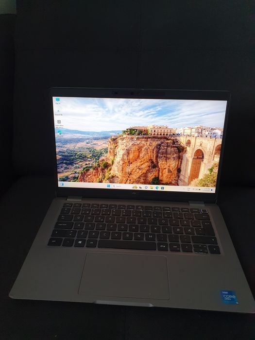 Dell Latitude, Ecran 13"FHD,Cpu i5 gen 11,Ram16gb ddr4, Ssd 512gb,iris