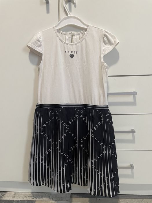 Детски рокли Guess