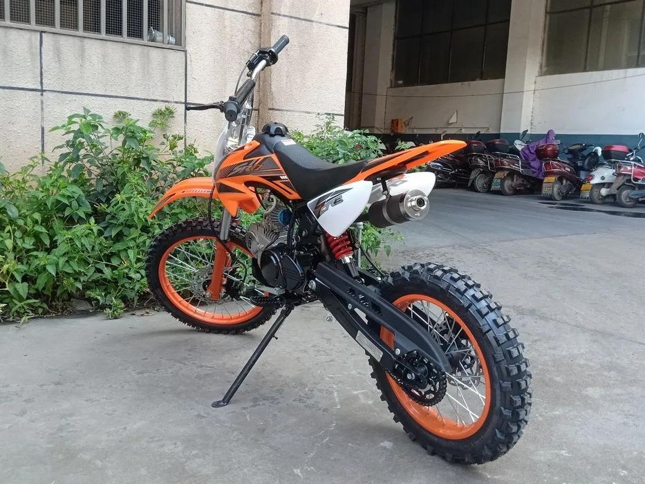 Motociclete(MotoCross) de Teren125 cc RATE TBI BANK NOI cu Factura si garantie 14/17