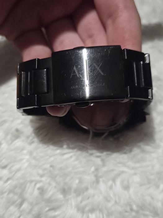 Часовник Armani exchange