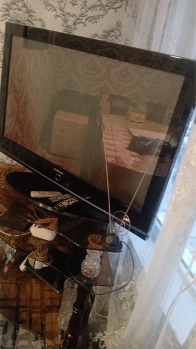 Телевизор продам