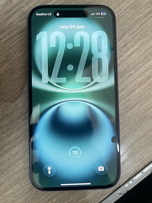 Iphone 16 ideal aybi kichkina holi bor