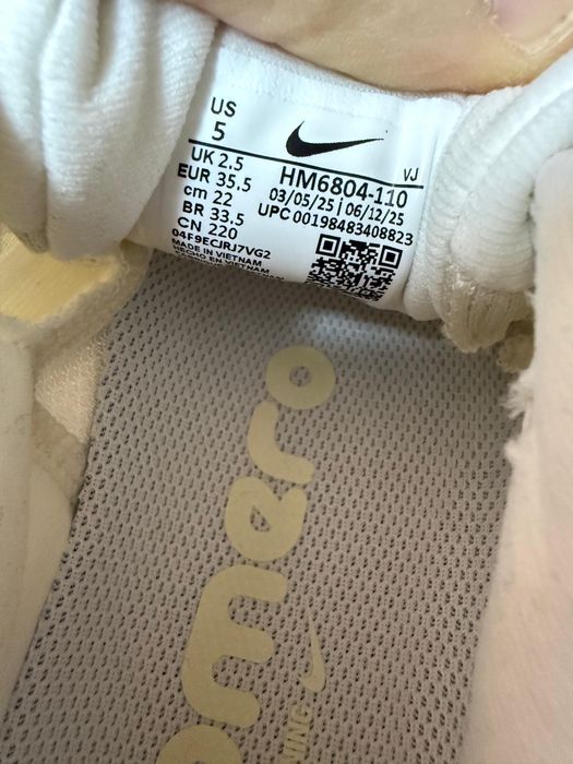 Nike Zoomx marimea 35,5