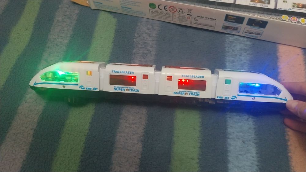 Trenuleț ca nou pe bateri