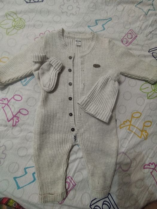 Комбез на 6-9 м.