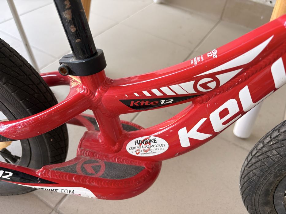 Bicicletă fără pedale KELLYS KITE 12 – roșie