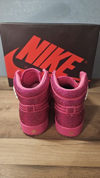 Jordan 1 pietricele roz