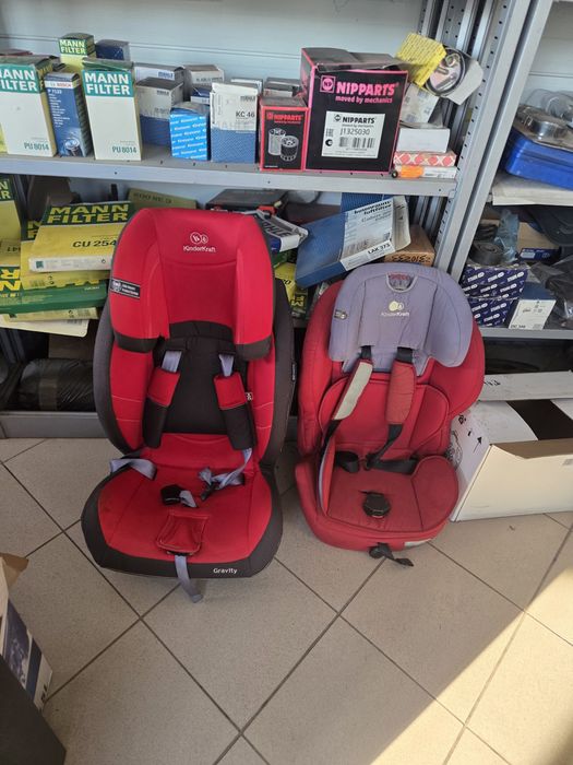 Vand scaune masina cu isofix