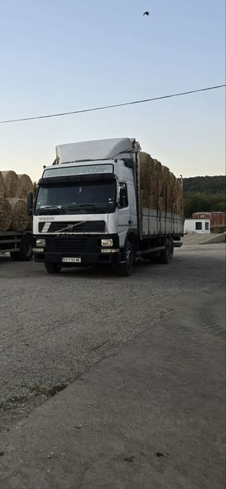 Камион Волво fm7