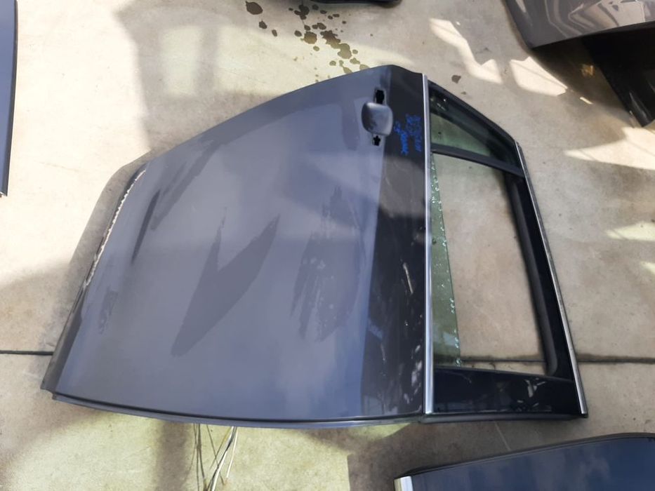 usa portiera dreapta spate opel insignia a sports tourer break 2009
