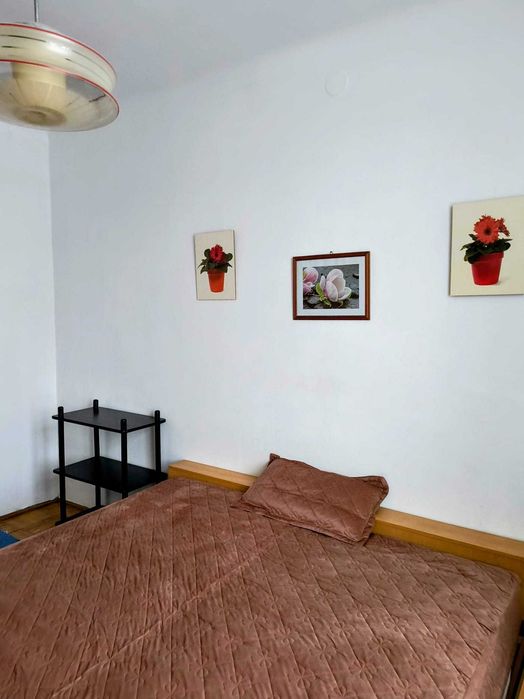 Inchiriez apartament