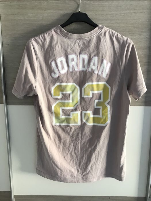 Vând: Jordan T-shirt