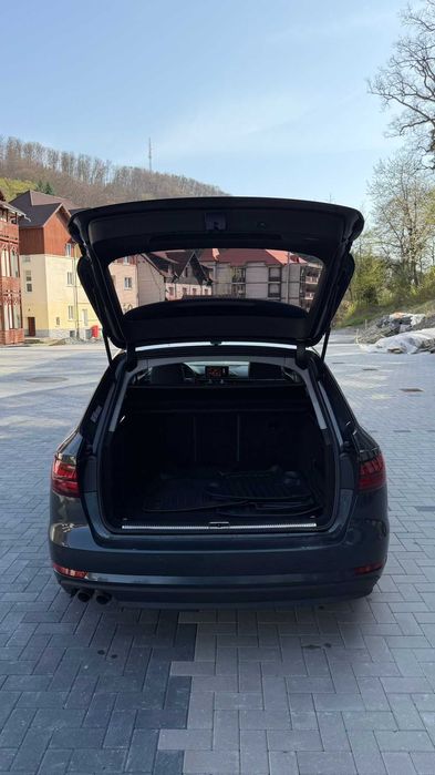 Audi A4 2.0 TDI 190 CP – 2017, Sportline