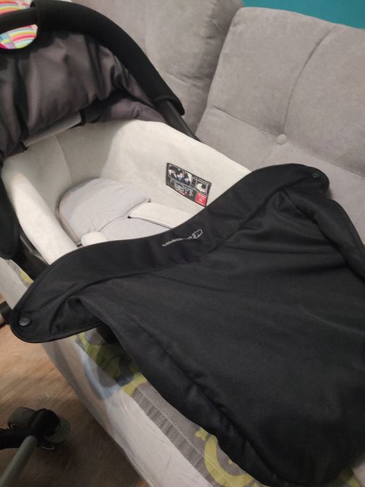 Количка Bebe confort streety plus, пълен комплект, нова цена 60 евро