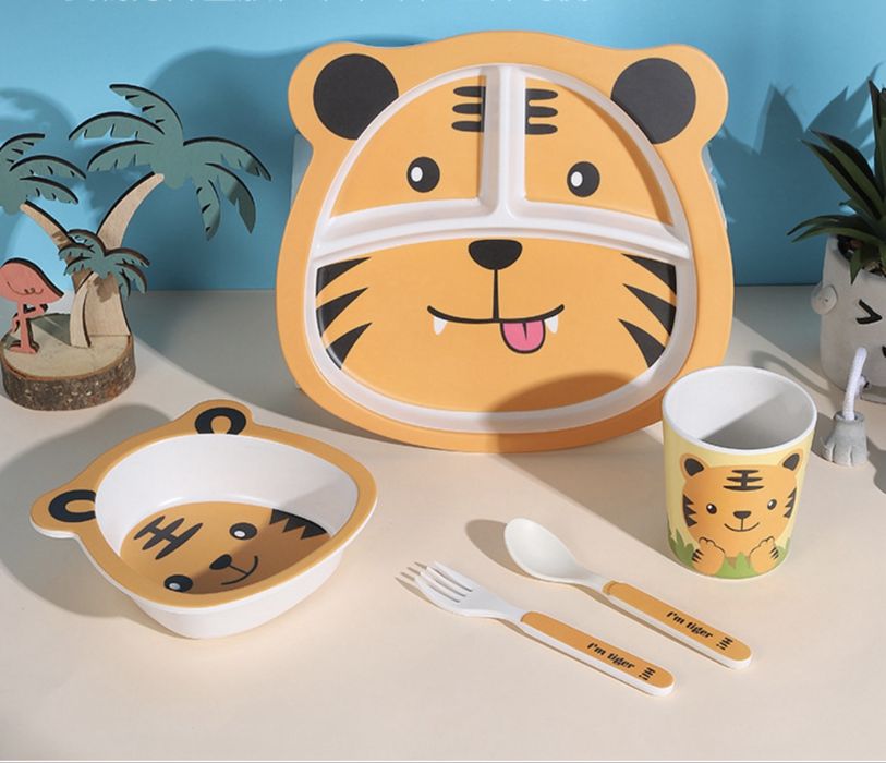 Комплект бамбуковой посуды