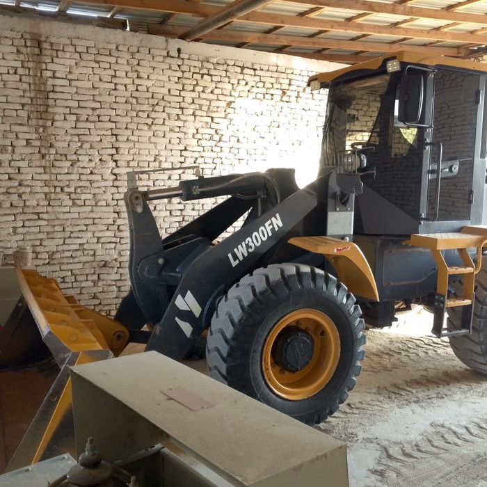 Pagruschi sotiladi FN 300