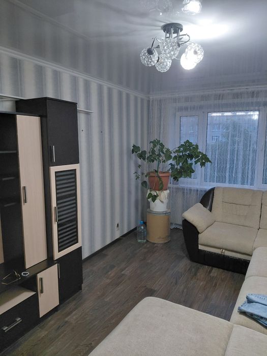 Сдам 2х ком квартиру.