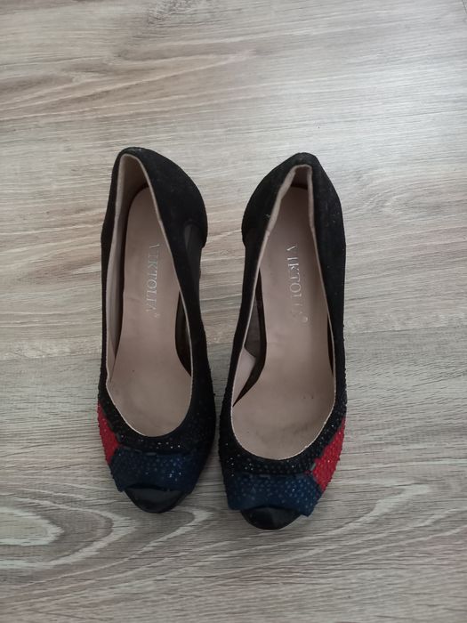 Туфли для женщин