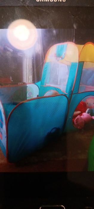 Vind leagăn premergător și cort