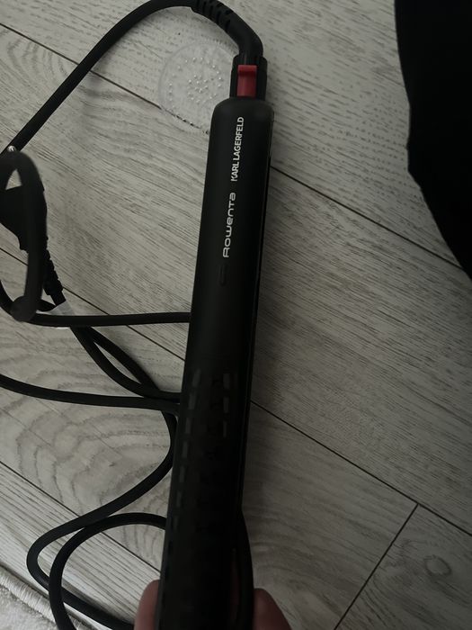 Placa de indreptat parul rowenta