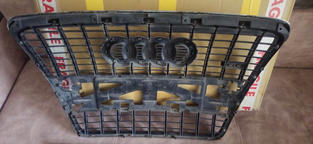 Grila Audi a6 C6 2008 s line