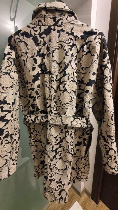 Pardesiu dama Banana Republic