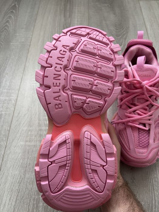 Balenciaga Track