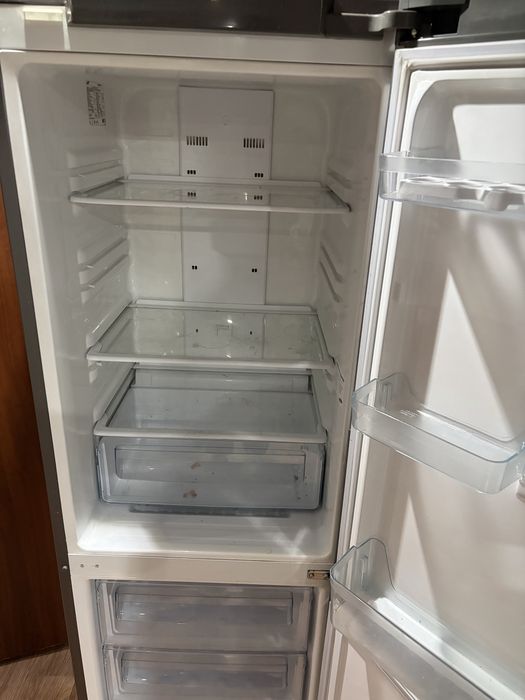 Продам холодильник Samsung