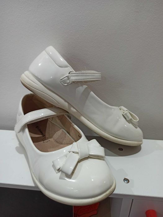 Елегантни обувки на Apawwa , 35 номер