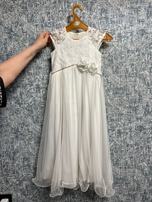 Платье на девочку