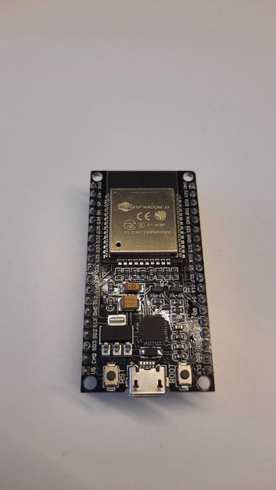 ESP32 cu WiFi si Bluetooth, 38 de pini, livrare gratuita