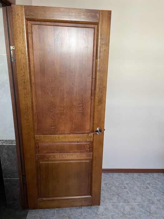 Продается межкомнатные двери