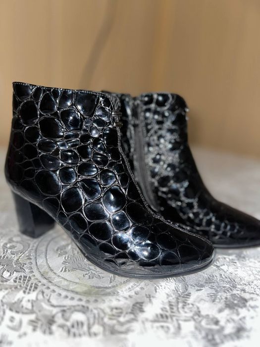 Полусапожки " Verona" итальянские были куплены в 2023 году.