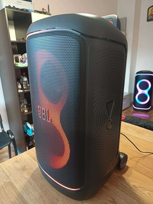 Аудио система JBL Partybox 520, Сменяема батерия,Гаранция
