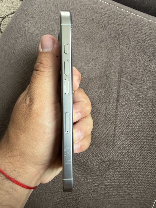 iPhone 16 PRO 128 GB