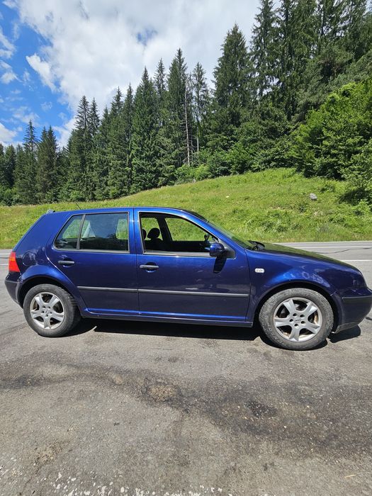 Vând Golf 4 an 2003
