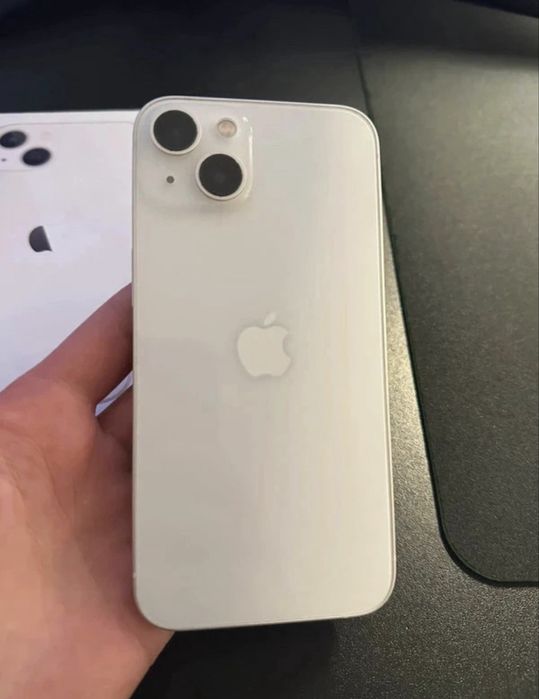 IPhone 13 foarte bun bateria 95