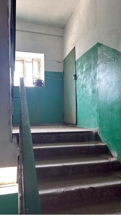 Продам 2 комнатную квартиру