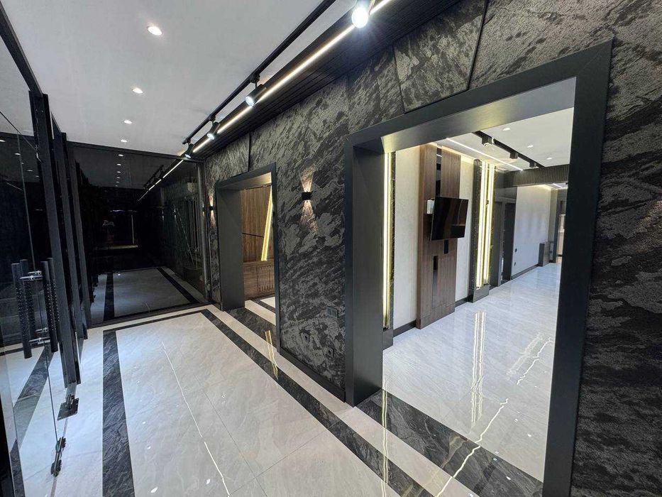 Продается Нежилой помещения  Ор-тр- Чорсу ЖАР Стадион  90м2