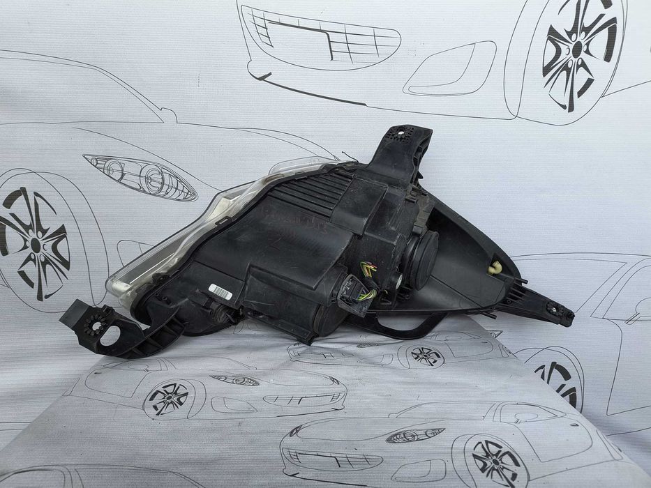 Far Stânga UK Citroen DS3 2014 Halogen / 2009-2015 / Cod OEM 9677038380 (5C2)