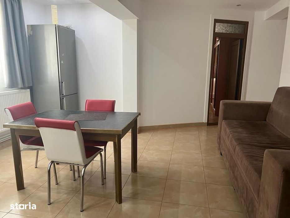 Inchiriere apartament 3 camere, mobilat+utilat, Targoviste, micro 3 — fotografia 3