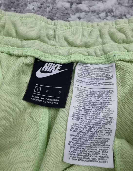 Pantaloni nike