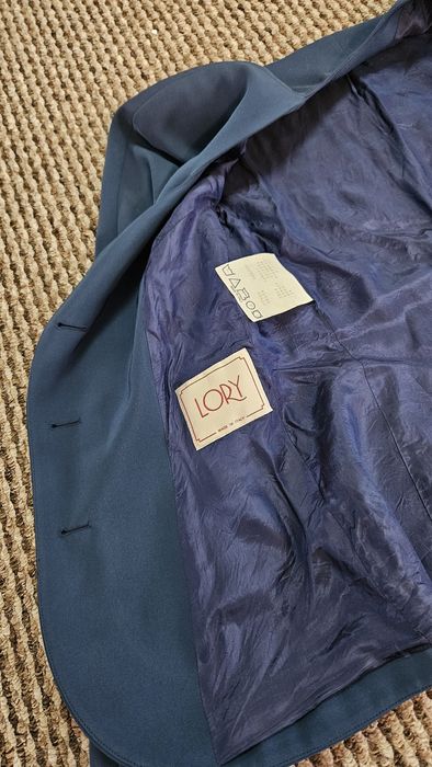 Costum de damă,  fustă și sacou