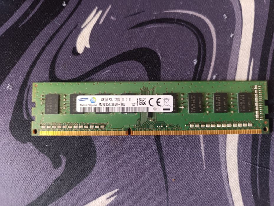 Оперативная память Samsung 4GB DDR3L 1600MHz