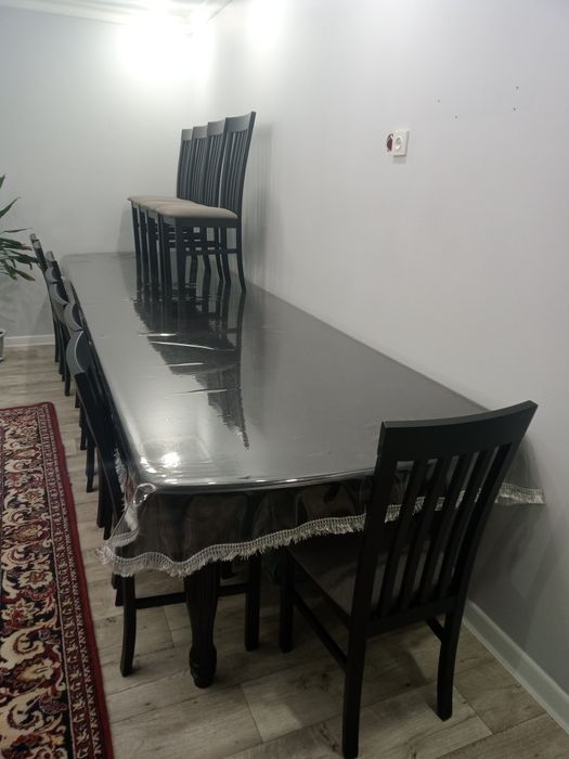 Продам стол 4метра и 12стульев