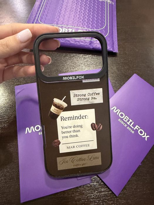 Mobilfox калъф за Iphone 17 pro max + протектор