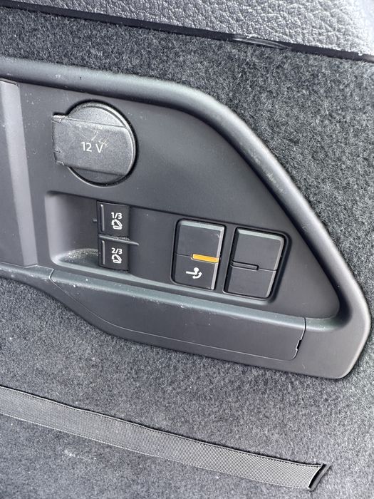 Volkswagen Touareg Facelift R-Line ~ BlueMotion Technology ~ 3.0 V6 TDI ~ 195.000km