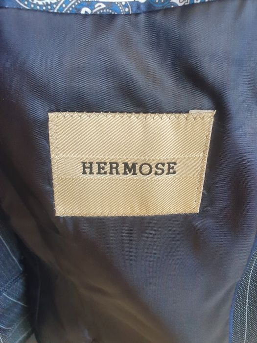 Продам мужской костюм .