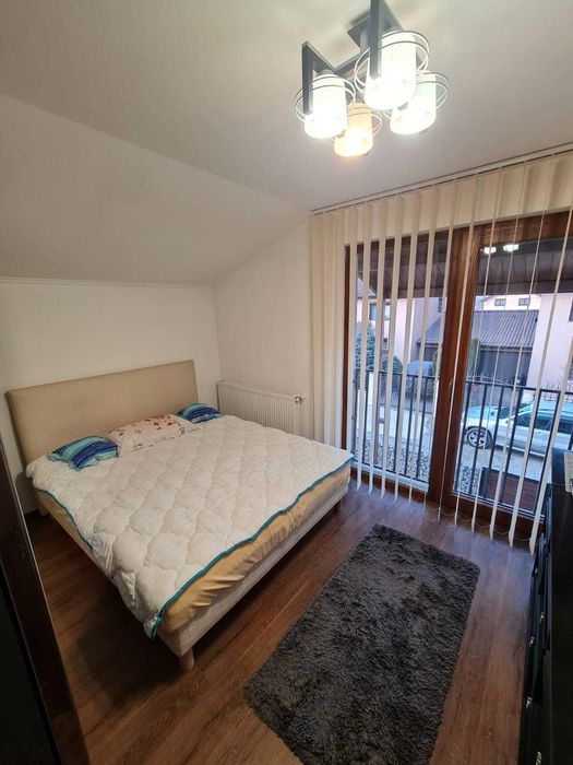 Vând duplex zona Arex  156m2 utili