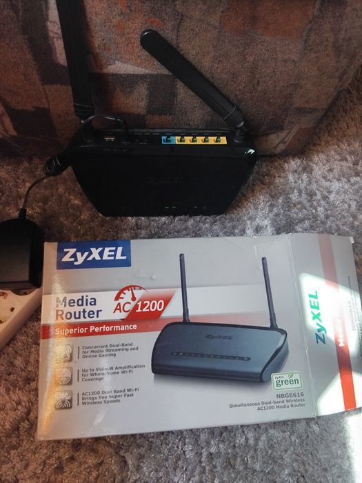 Router wireless ZyXEL Gigabit NBG6616 Dual-Band nou